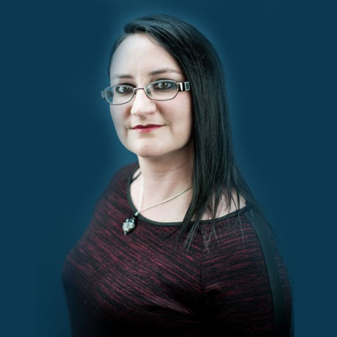 5 Amanda - Graphic Designer Signs Division